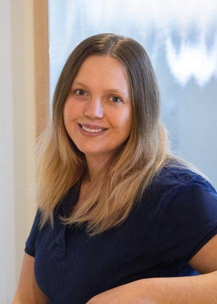 Sabrina, Zahnmedizinische Fachangestellte, Zahnarztpraxis Dr. Lindner Tännesberg